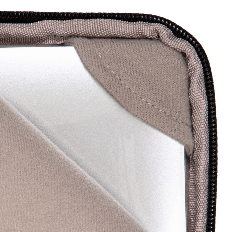 RIVACASE 7913 black Laptop sleeve 13.3-14" with handles