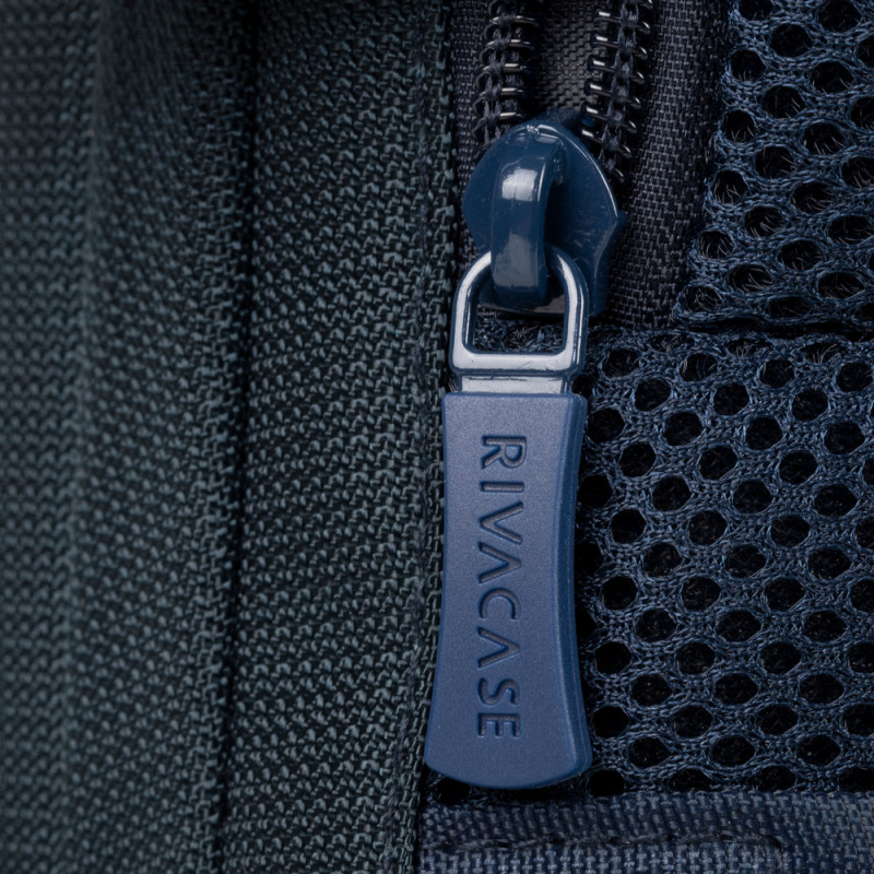 RIVACASE 8460 dark blue ECO Bulker Laptop Backpack 17.3" 