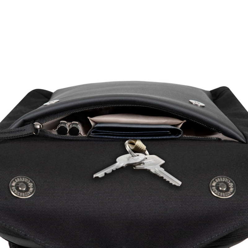 RIVACASE 8521 Black 13.3"